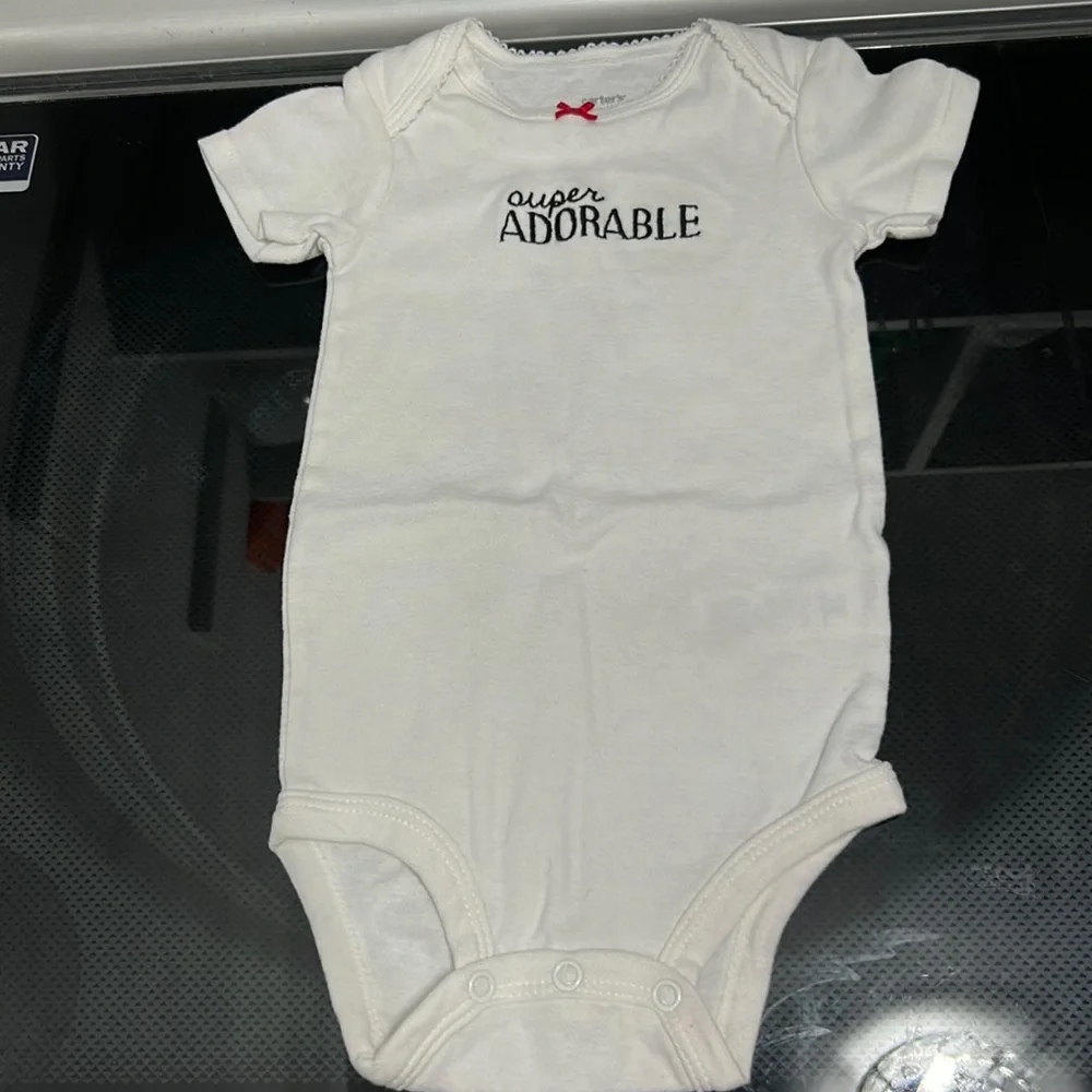 Super adorable girls onesie 12 months